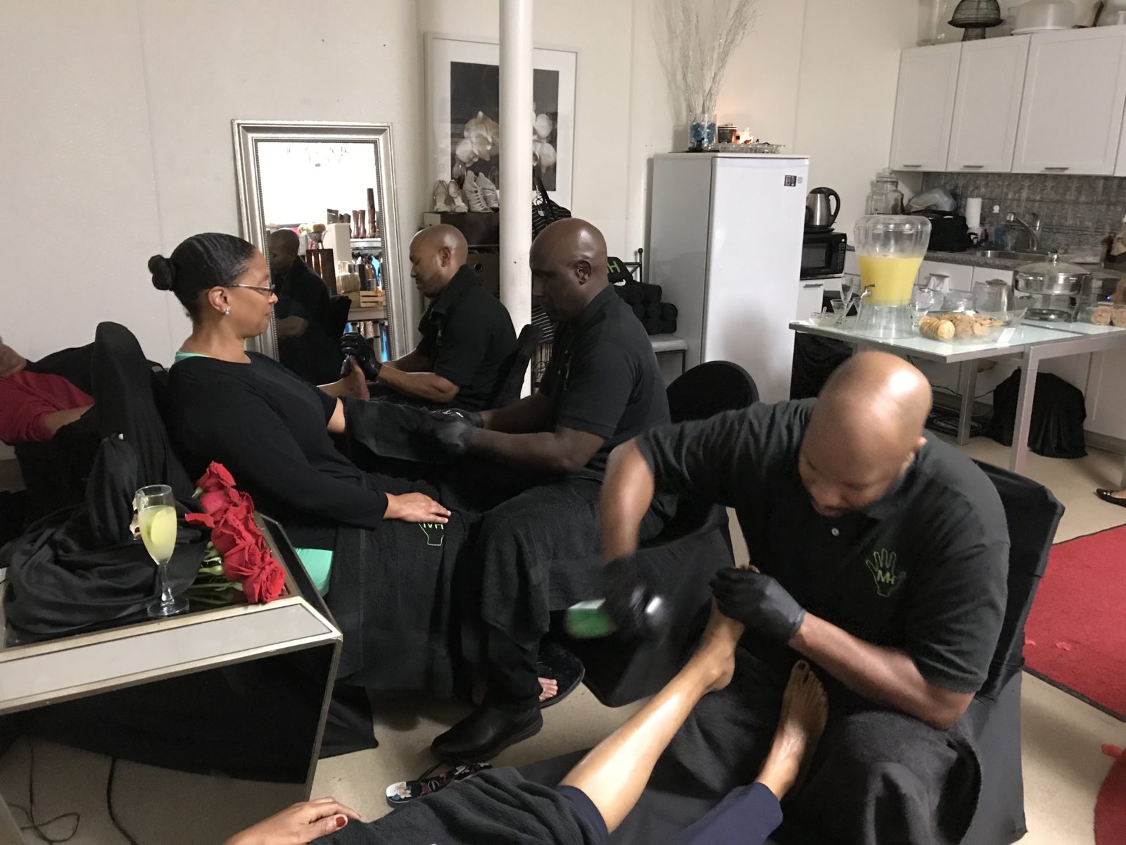 Los Angeles Links Inc.